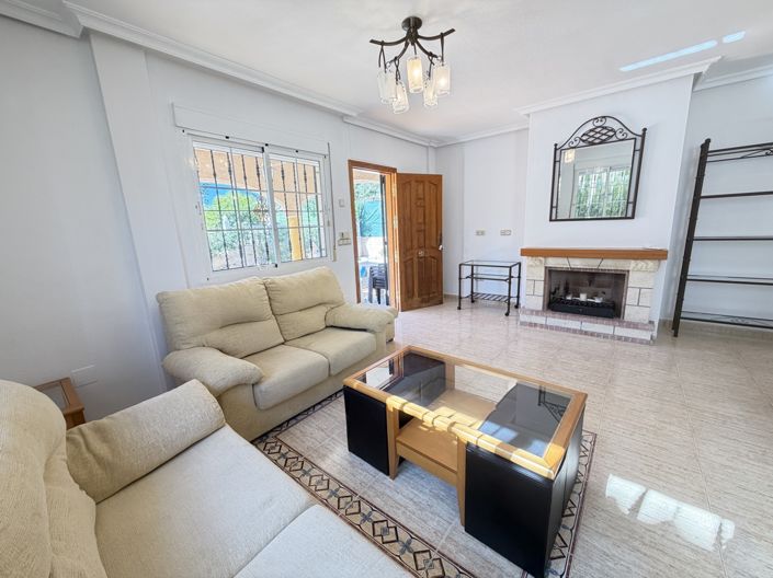 Image No.12-3 Bed Villa for sale