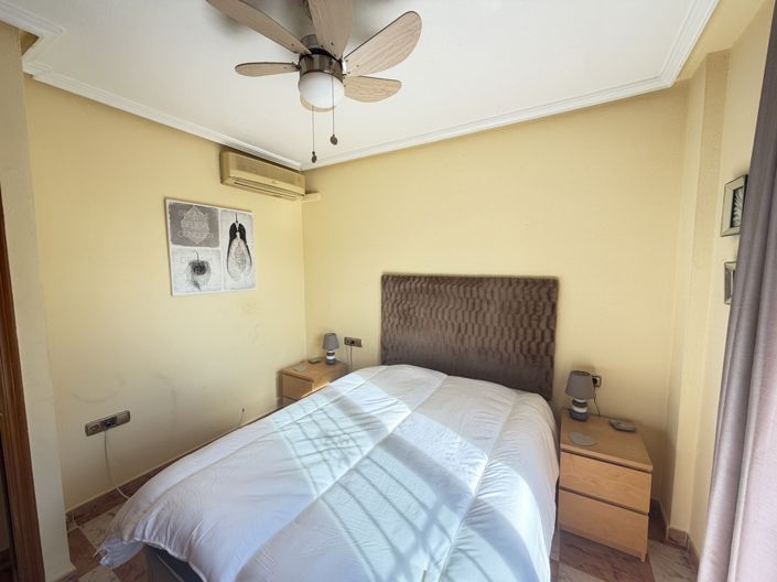 Image No.11-2 Bed Property for sale