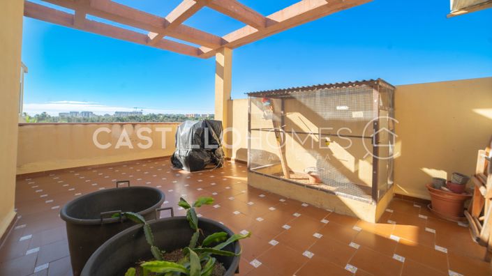 Image No.49-4 Bed Townhouse for sale