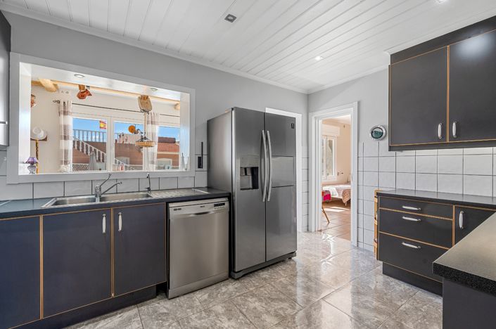 Image No.34-7 Bed Villa for sale