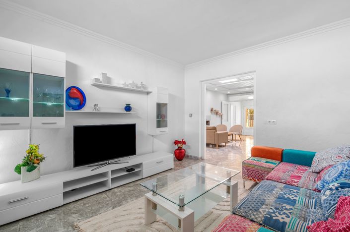 Image No.6-7 Bed Villa for sale