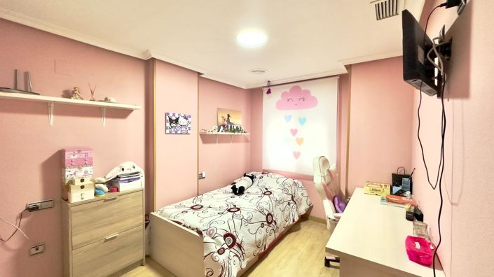 Image No.34-4 Bed Apartment for sale