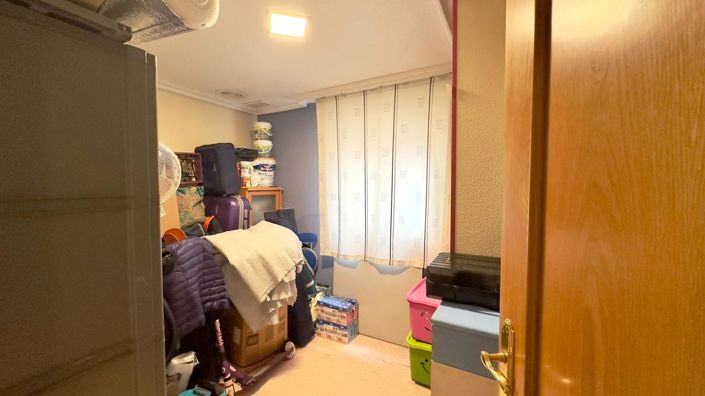 Image No.37-4 Bed Apartment for sale