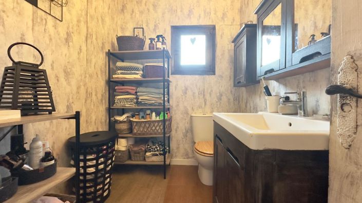 Image No.19-3 Bed Villa for sale