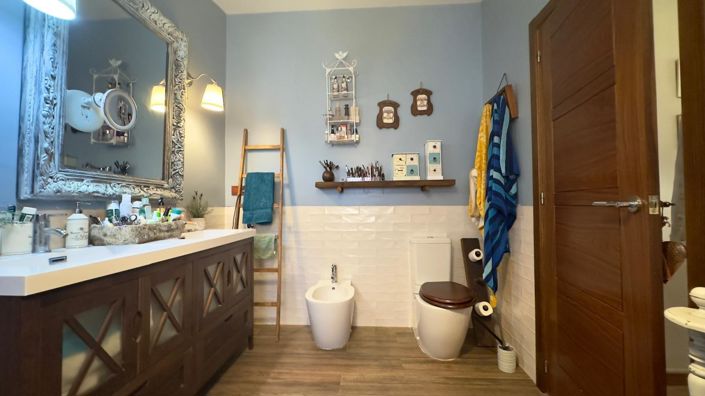 Image No.32-3 Bed Villa for sale