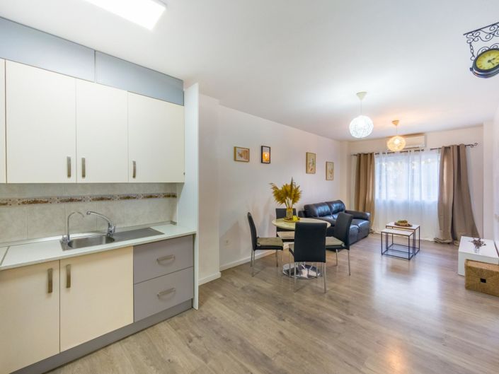 Image No.3-3 Bed Apartment for sale