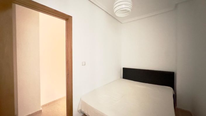 Image No.17-2 Bed Apartment for sale