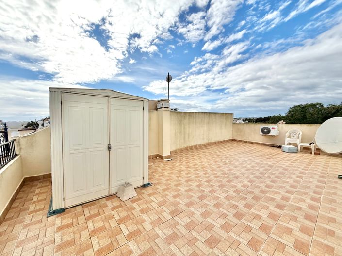 Image No.16-2 Bed Apartment for sale