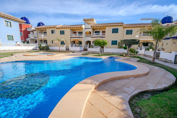 Image No.46-3 Bed Townhouse for sale