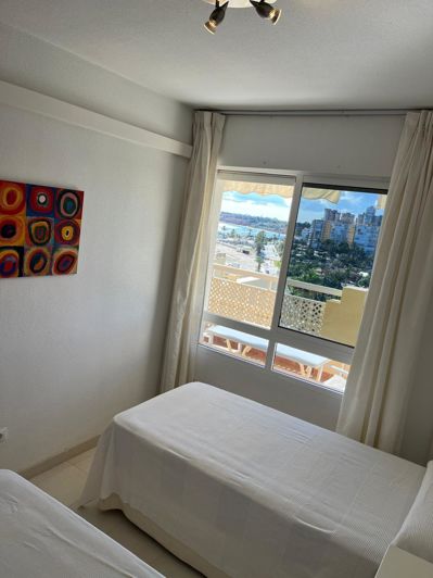 Image No.20-3 Bed Apartment for sale