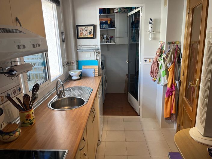 Image No.8-3 Bed Apartment for sale