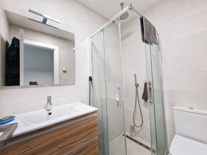 Image No.16-2 Bed Apartment for sale