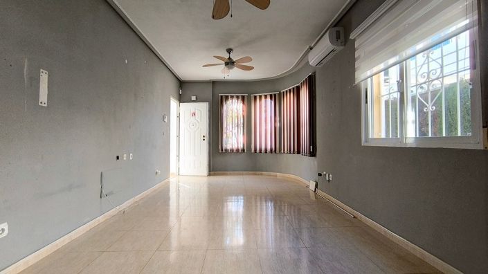 Image No.7-Villa de 3 chambres à vendre à Alicante