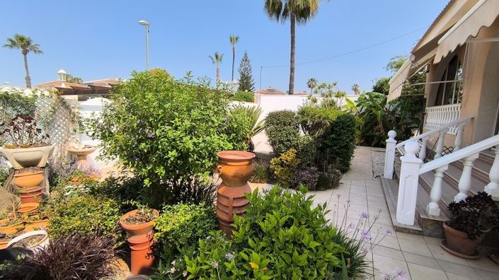 Image No.20-3 Bed Villa for sale