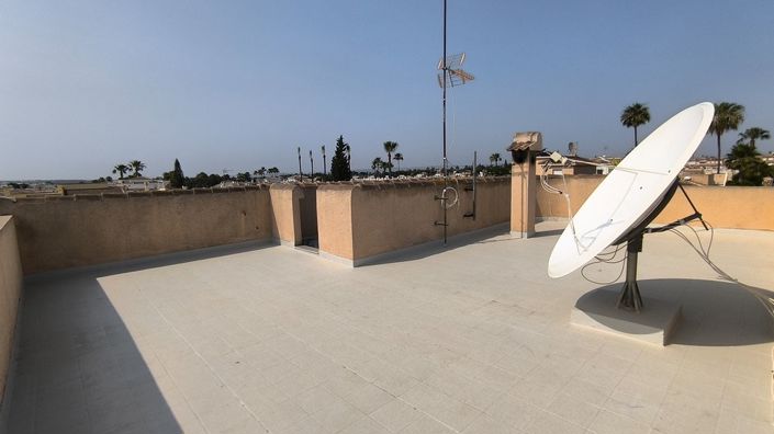 Image No.29-3 Bed Villa for sale