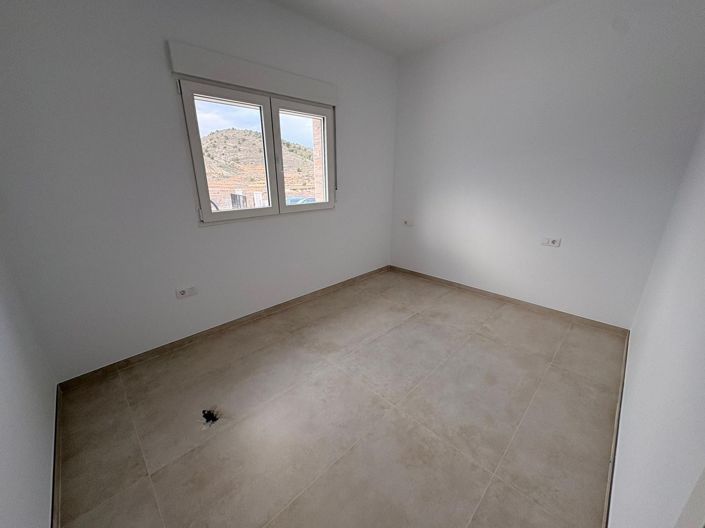 Image No.16-3 Bed Villa for sale