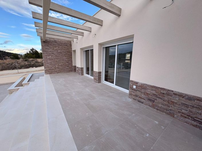 Image No.6-3 Bed Villa for sale