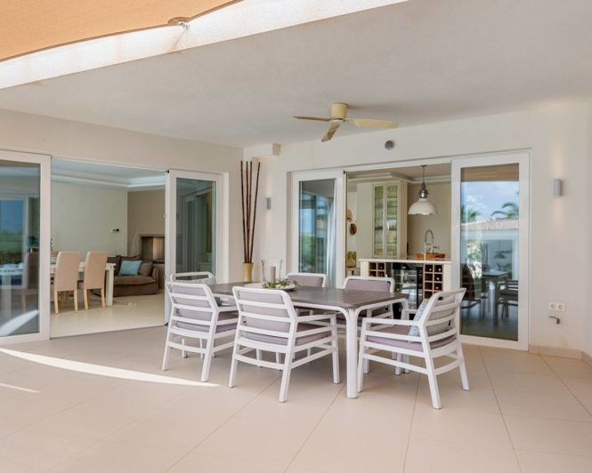 Image No.42-5 Bed Villa for sale