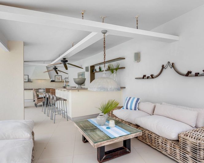 Image No.44-5 Bed Villa for sale