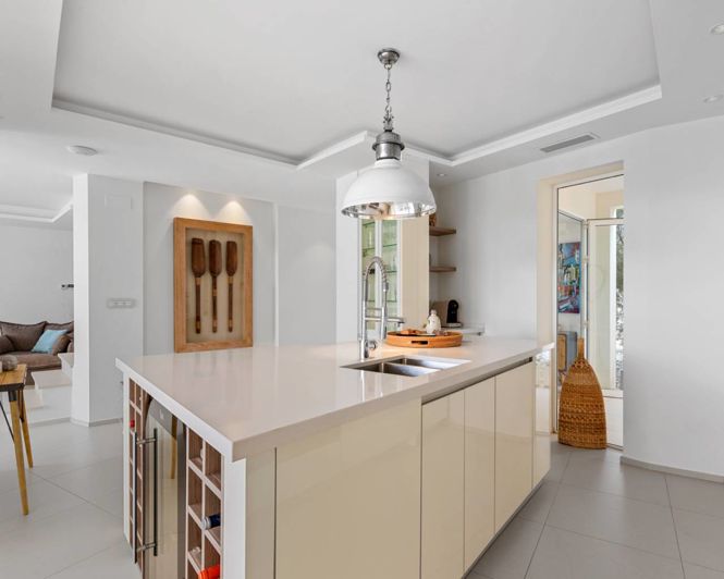 Image No.7-5 Bed Villa for sale