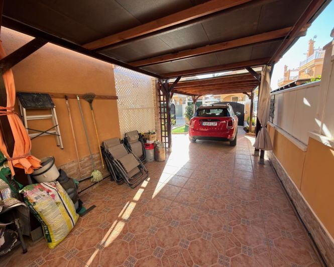 Image No.17-3 Bed Villa for sale