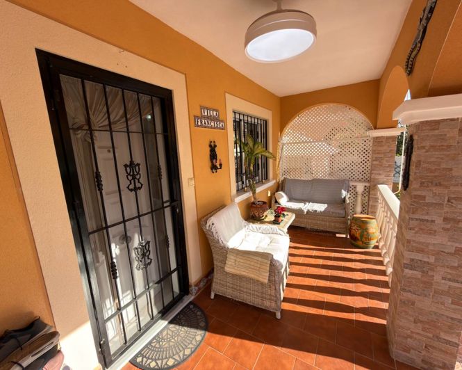 Image No.19-3 Bed Villa for sale