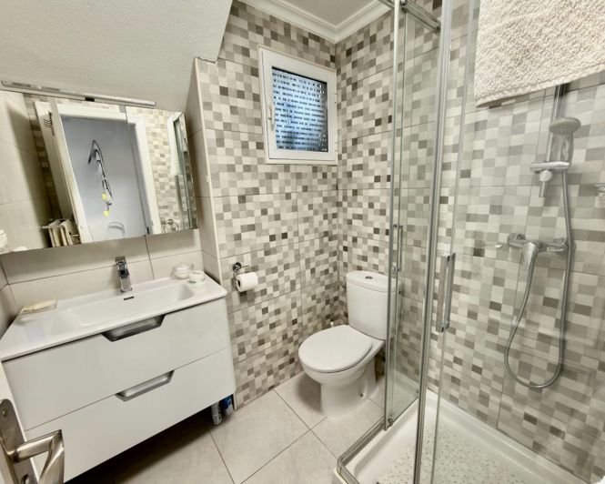 Image No.6-3 Bed Villa for sale