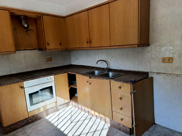 Image No.13-6 Bed Country House for sale