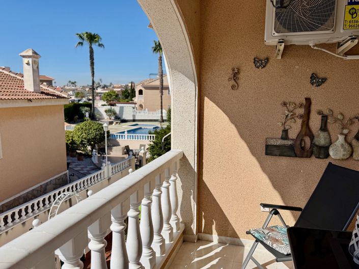 Image No.8-2 Bed Apartment for sale