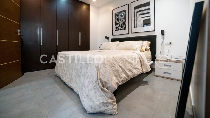 Image No.24-3 Bed Apartment for sale