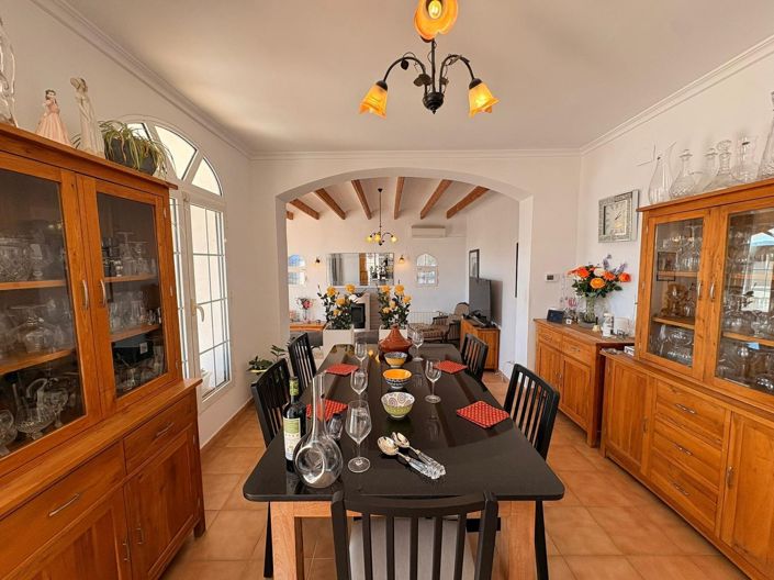 Image No.45-4 Bed Villa for sale