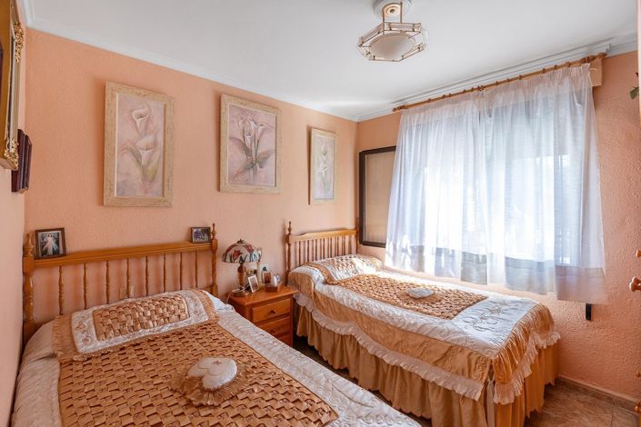 Image No.18-3 Bed Bungalow for sale