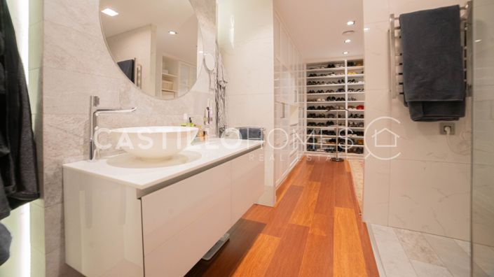 Image No.10-3 Bed Apartment for sale