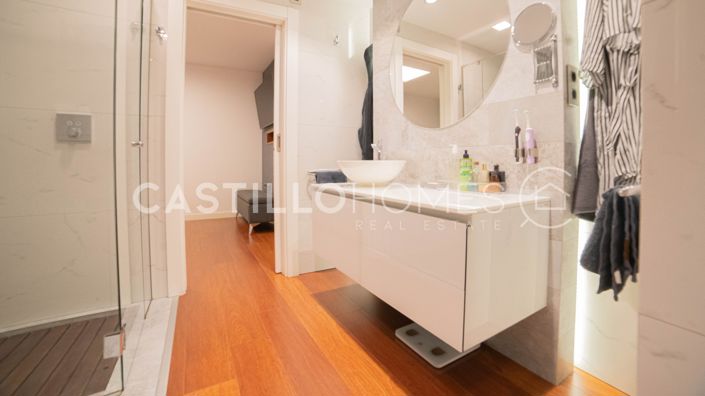 Image No.8-3 Bed Apartment for sale