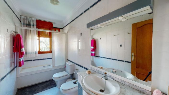 Image No.12-Maison de ville de 4 chambres à vendre à Sax