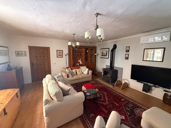 Image No.20-5 Bed Finca for sale