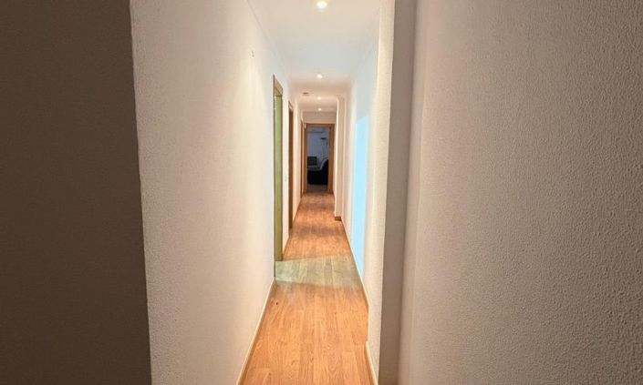 Image No.20-2 Bed Apartment for sale