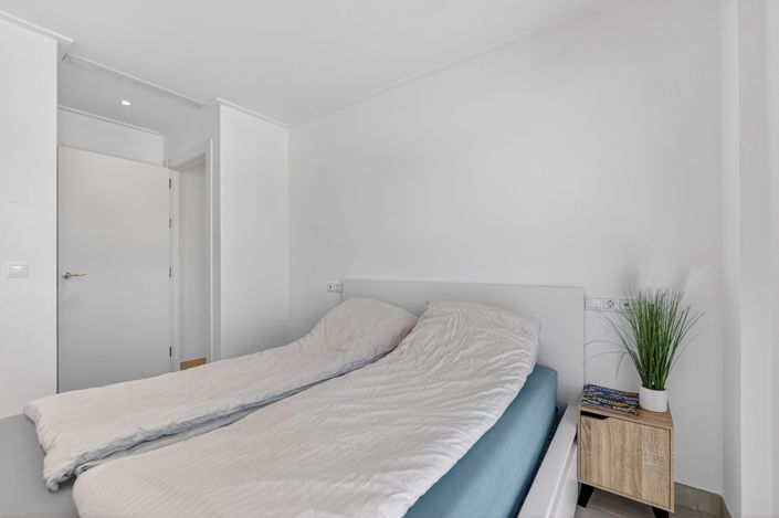 Image No.11-2 Bed Apartment for sale