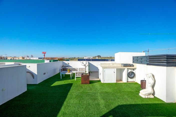 Image No.21-2 Bed Apartment for sale