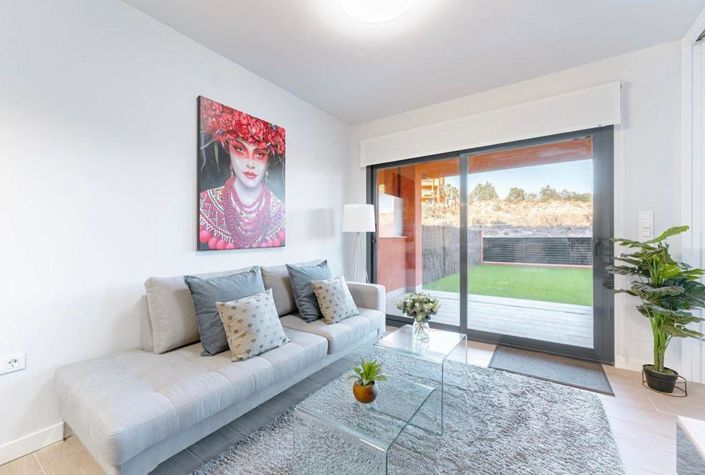 Image No.9-2 Bed Apartment for sale