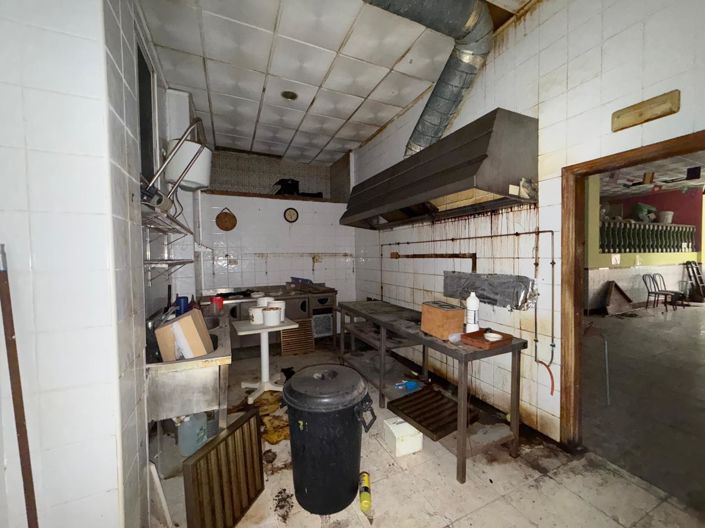 Image No.10-Commercial for sale