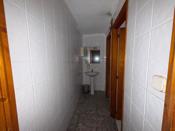 Image No.15-Commercial for sale