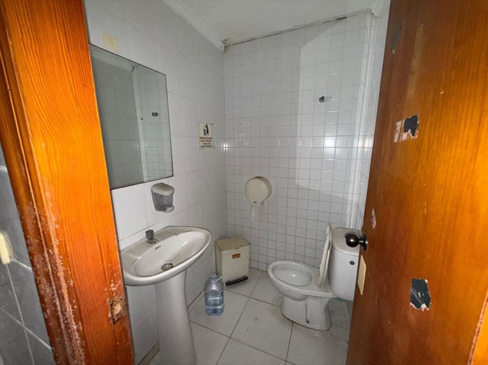 Image No.18-Commercial for sale