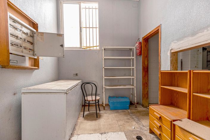 Image No.18-Commercial for sale