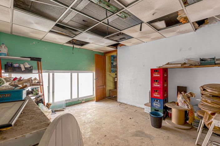 Image No.20-Commercial for sale