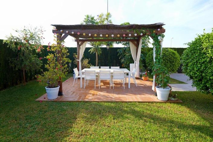 Image No.42-5 Bed Villa for sale