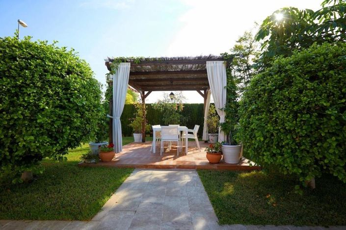 Image No.44-5 Bed Villa for sale