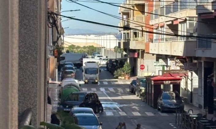 Image No.14-3 Bed Apartment for sale