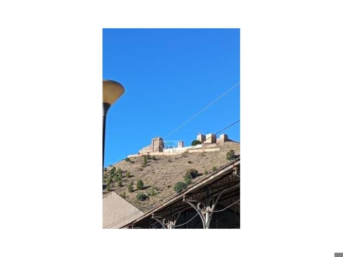 Image No.24-3 Bed Townhouse for sale