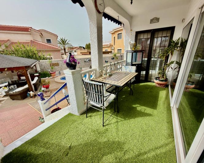 Image No.3-3 Bed Villa for sale